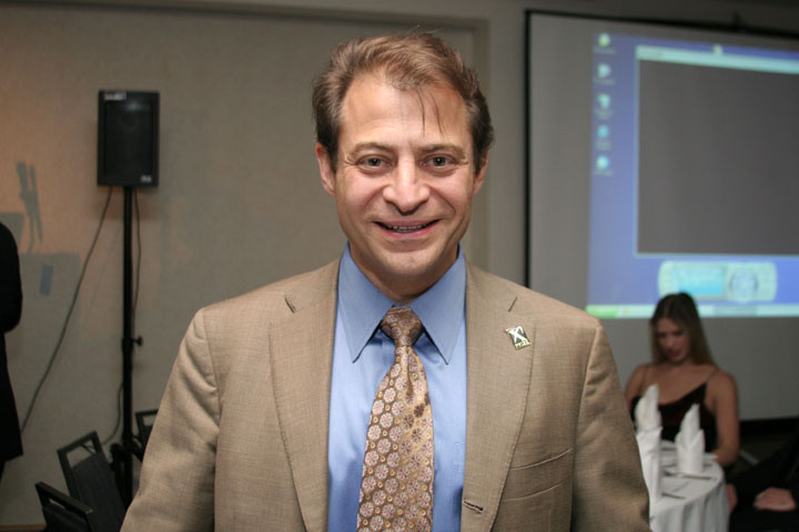 Peter Diamandis, founder and chairman of the X Prize Foundation at 2006 International Space Development Conference