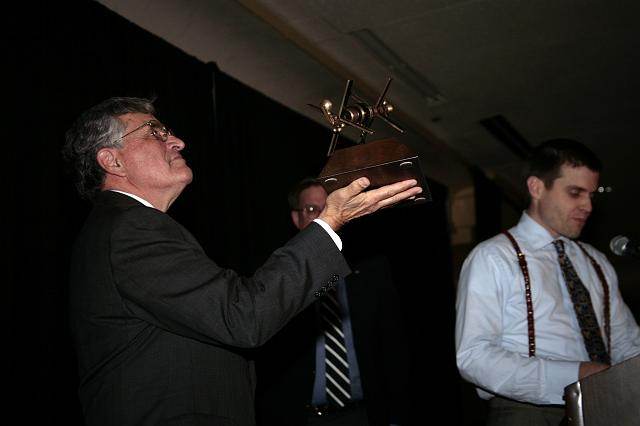 2007 isdc apollo astronaut and senator harrison schmitt gerard oneil award