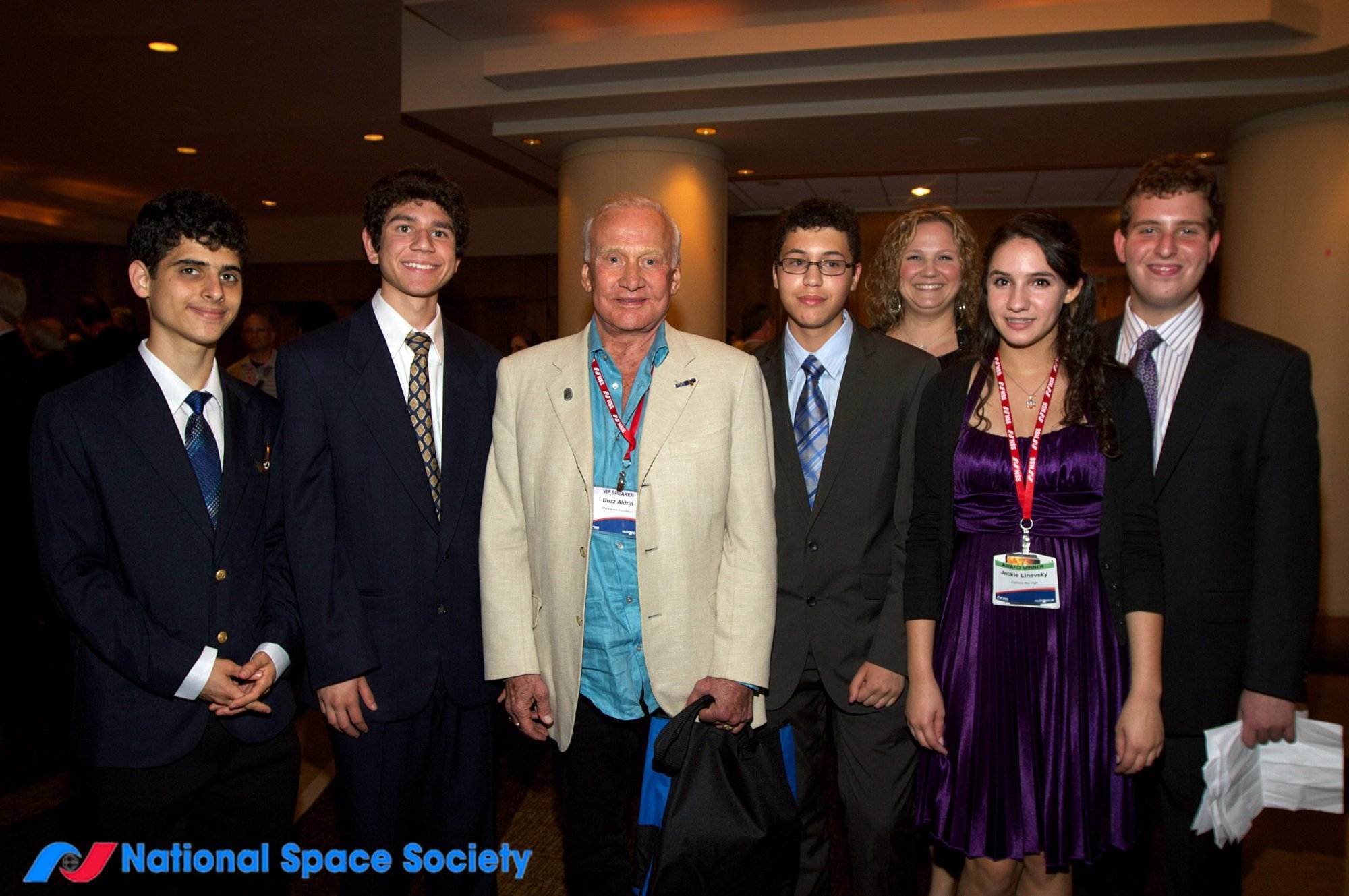 Buzz Aldrin and student competitors at ISDC 2012