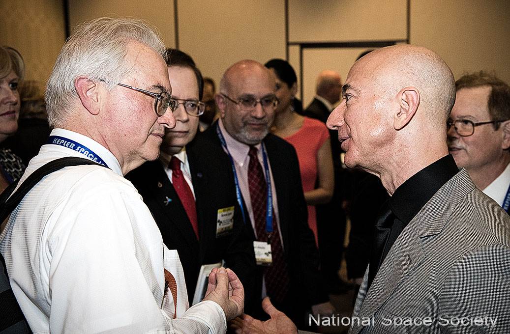 Jim Plaxco and Jeff Bezos, 2018 International Space Development Conference 