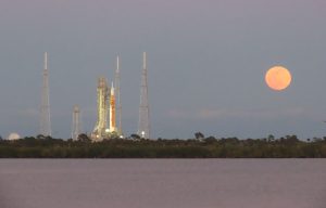 Artemis II and Moonrise