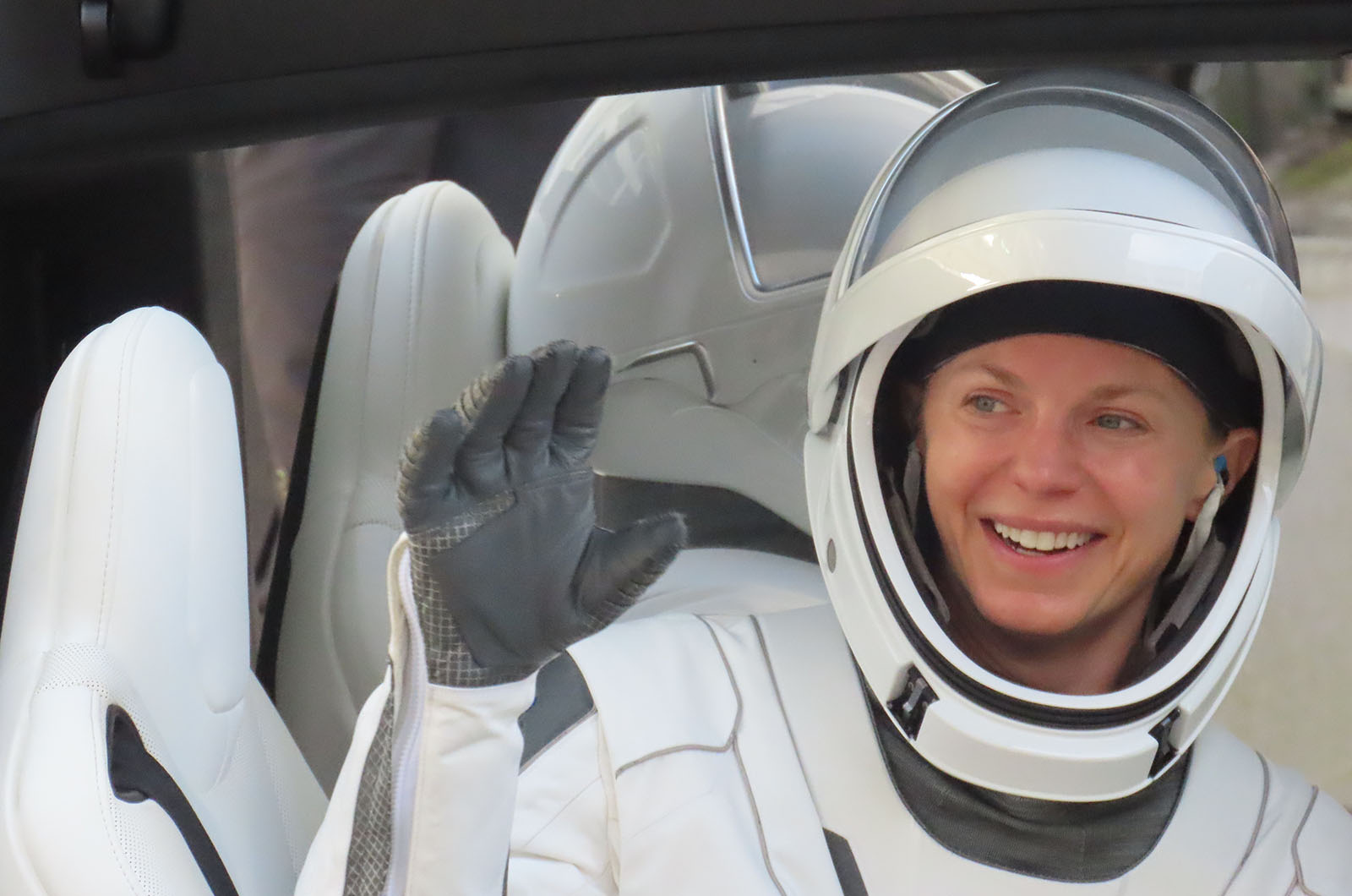 Crew 11 Zina Cardman Crew 11 Zina Cardman