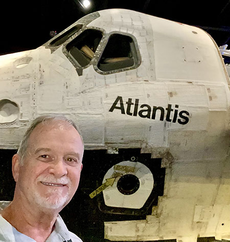 Dan Hoy at Atlantis