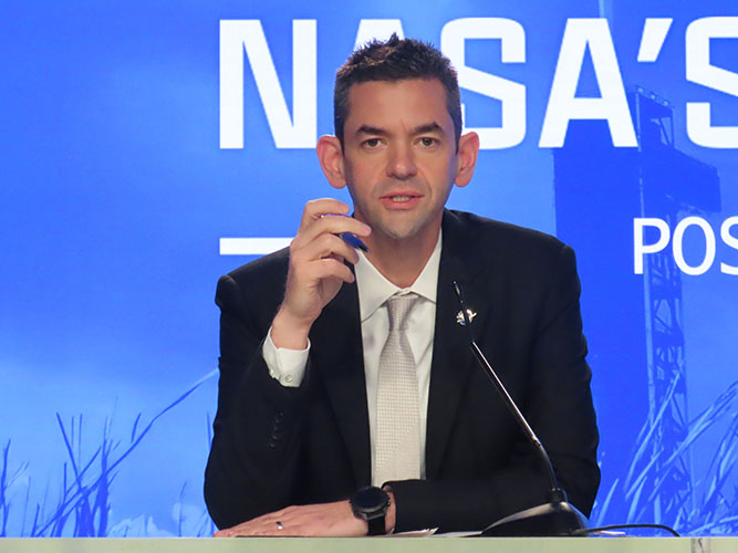 Isaacman at post flight