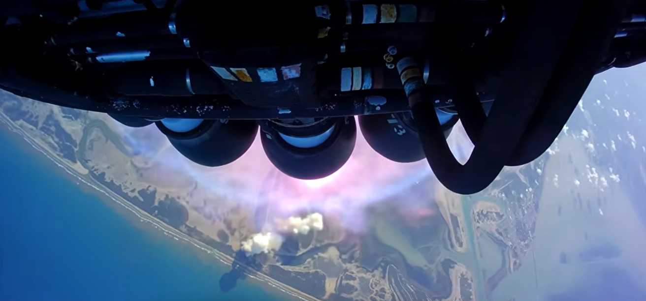 Raptor engine view