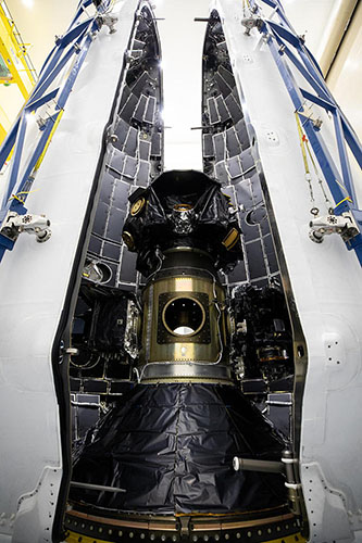 spacecraft inside payload fairing spacecraft inside payload fairing
